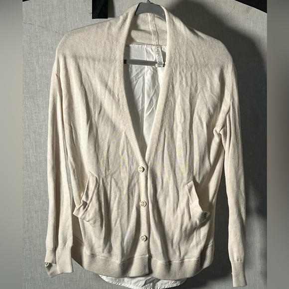 lululemon athletica Sweaters - Lululemon Cashmere Blend Sweater cardigan with thumb holes- 6